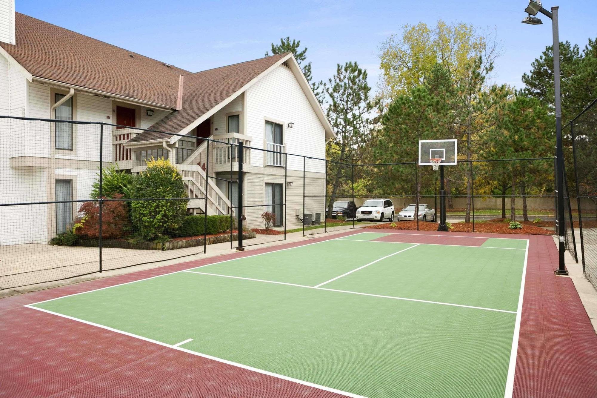 Hawthorn Suites Of Troy Extérieur photo